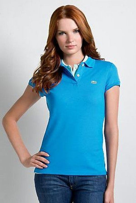 Premièrement :Les polos Lacoste Femme offrent une élégance et une qualité inégalées.