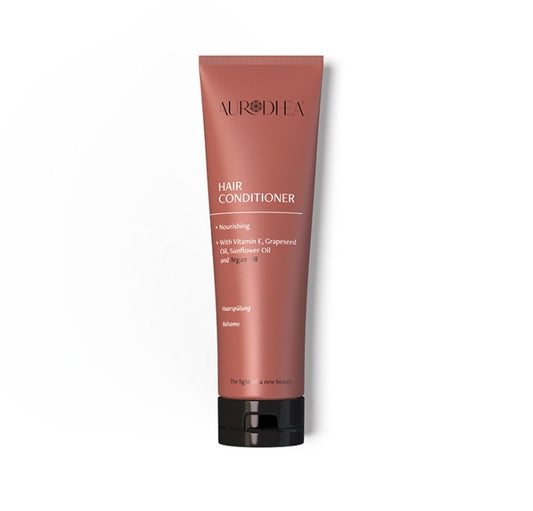 La gamme à l’huile d’argan bio Chogan est spécialement conçue pour nourrir.

Réparer et protéger la peau et les cheveux grâce aux propriétés extraordinaires de cet ingrédient naturel.