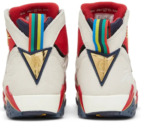 Premièrement, les baskets Air Jordan 7 Femme se distinguent par leur design iconique et leur confort exceptionnel.