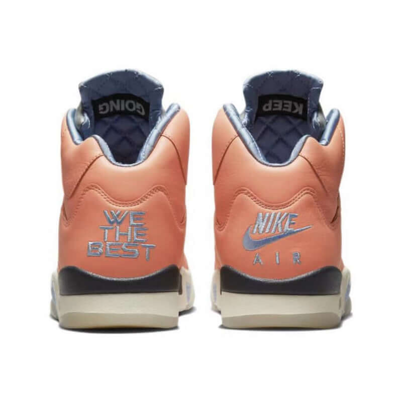 Premièrement, les baskets Air Jordan 5 Femme incarnent un mélange parfait de style audacieux et de performance exceptionnelle.