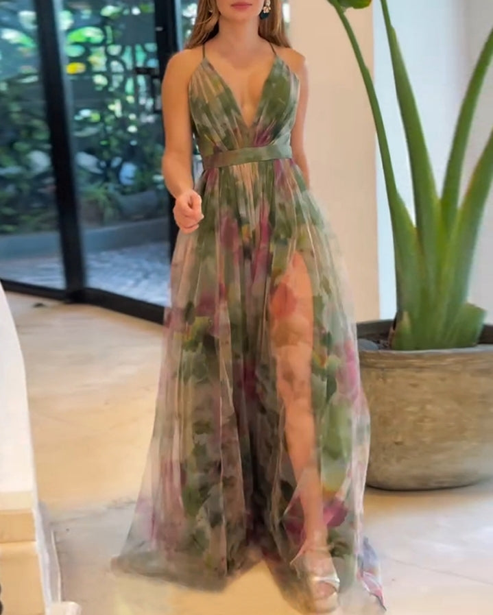 Premièrement : Cette Robe longues à imprimé floral , décolleté plongeant en V , bretelles spaghetti, élégante, taille haute , fente en maille Femme.