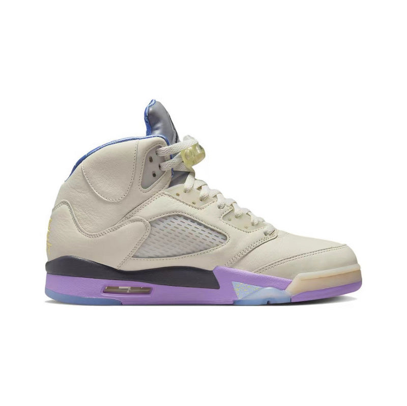 Les baskets Air Jordan 5 Femme permettent de personnaliser votre style tout en bénéficiant d’un confort supérieur.