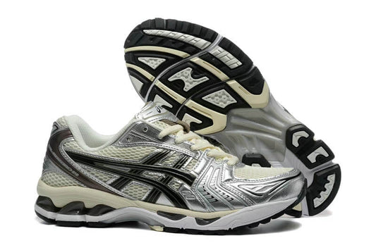 Premièrement :Les baskets Asics GEL-KAYANO offrent une combinaison parfaite de style et de performance. Leur design élégant et leurs technologies de pointe les rendent idéales pour les coureurs et les amateurs de mode.