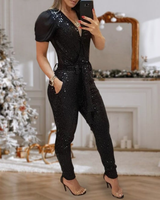 Premièrement : Brillez de mille feux avec cette Combinaison à paillettes plongeante en maille transparente à manches courtes, combinaison sexy et scintillante à coupe ajustée femme.