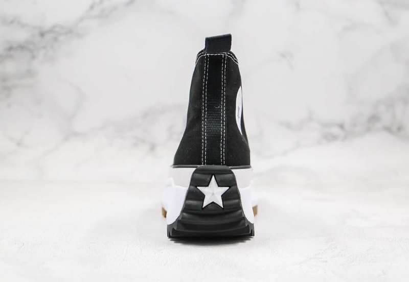 Les baskets Converse Femme se distinguent par leur design iconique et leur esthétique vintage. exceptionnel les couleurs de l'Amérique