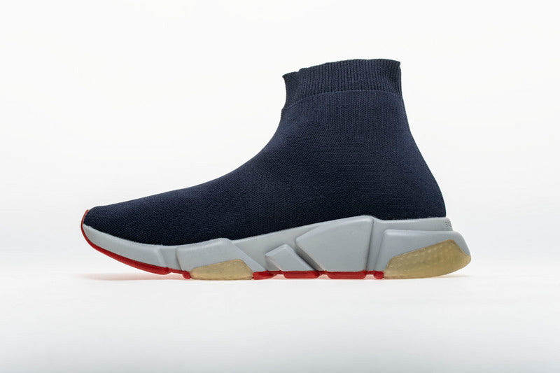 les sneakers Balenciaga Triple S "Beige Green Yellow" Femme sont un témoignage de l'engagement de Balenciaga à combiner style et innovation.