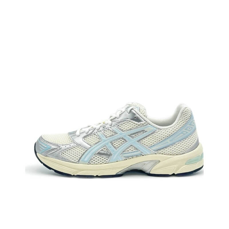 Premièrement :Les baskets Asics  offrent une combinaison parfaite de style et de performance.