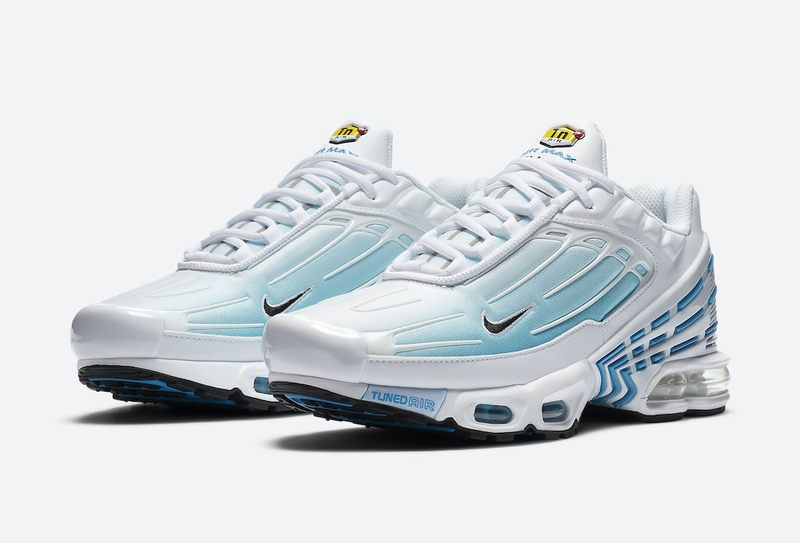 Résultats de l'évolution emblématique de la ligne Nike, les Nike TN Air Max Plus Femme sont un témoignage de l'engagement de Nike à combiner style et innovation.
