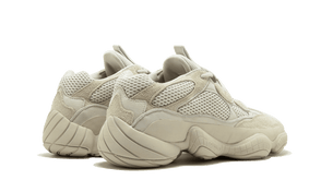 Style et confort exceptionnel : Adidas Yeezy 500 "Blush" Femme.
Les Yeezy 500 "Blush" sont des pièces maîtresses de la mode. Depuis leur introduction.