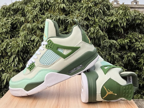 Premièrement : Les baskets Air Jordan 4 Femme se distinguent par leur design iconique et leur capacité à allier style et fonctionnalité.