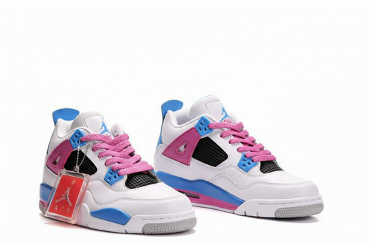 Premièrement : Les baskets Air Jordan 4 Femme se distinguent par leur design iconique et leur capacité à allier style et fonctionnalité.