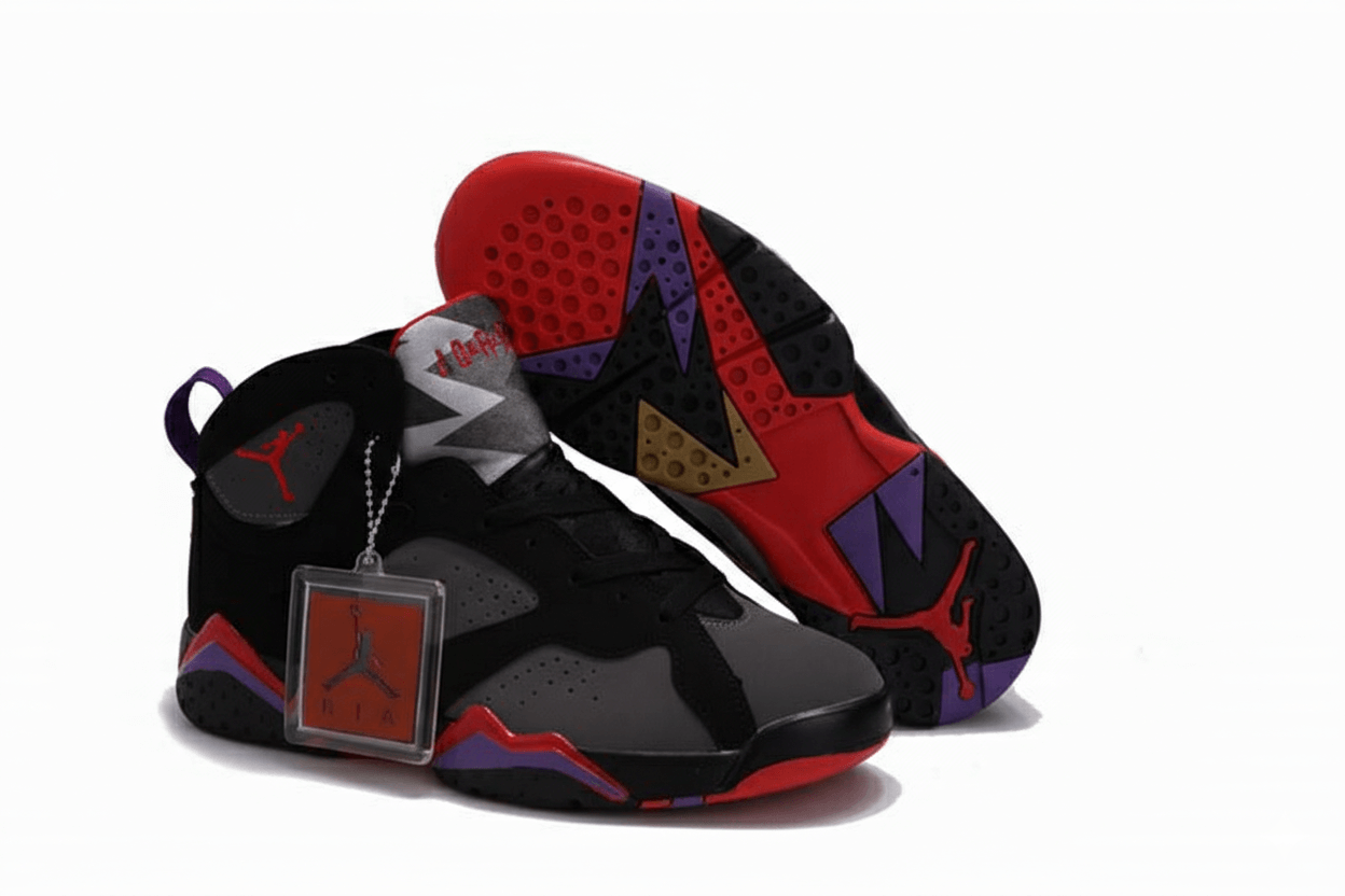 Premièrement, les baskets Air Jordan 7 Femme se distinguent par leur design iconique et leur confort exceptionnel.