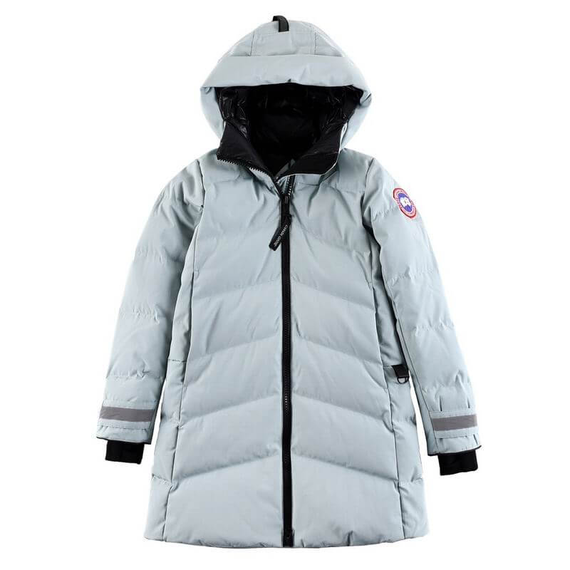 Résultat de l'évolution emblématique de la marque Canada Goose, la doudoune Canada Goose Parka Femme est un témoignage de l'engagement de Canada Goose à combiner style,