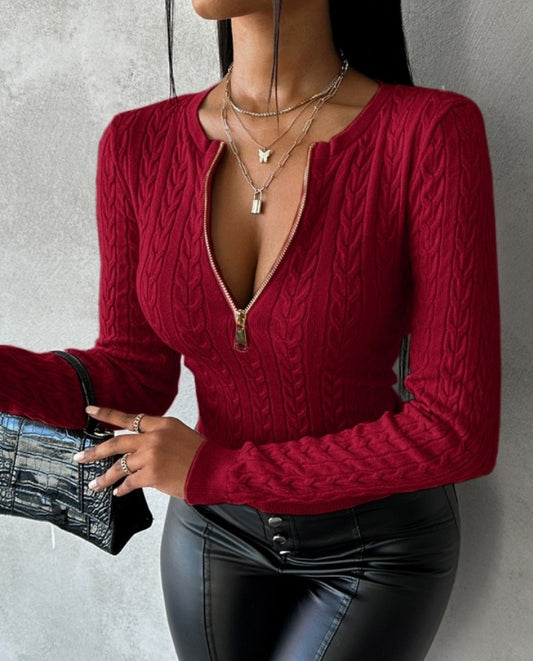 Cable knit crew neck sweater with zip