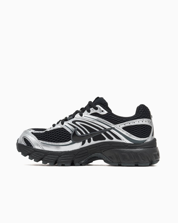 Découvrez les Baskets Nike Moto 2K, alliant design rétro et confort optimal. Parfaites pour les fans de streetwear et le quotidien. ❤️