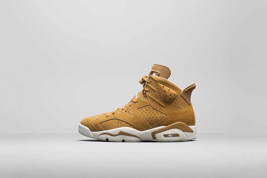 Les  baskets Air Jordan 6 Retro "Pantone" Femme permettent de personnaliser votre style tout en bénéficiant d’un confort supérieur.