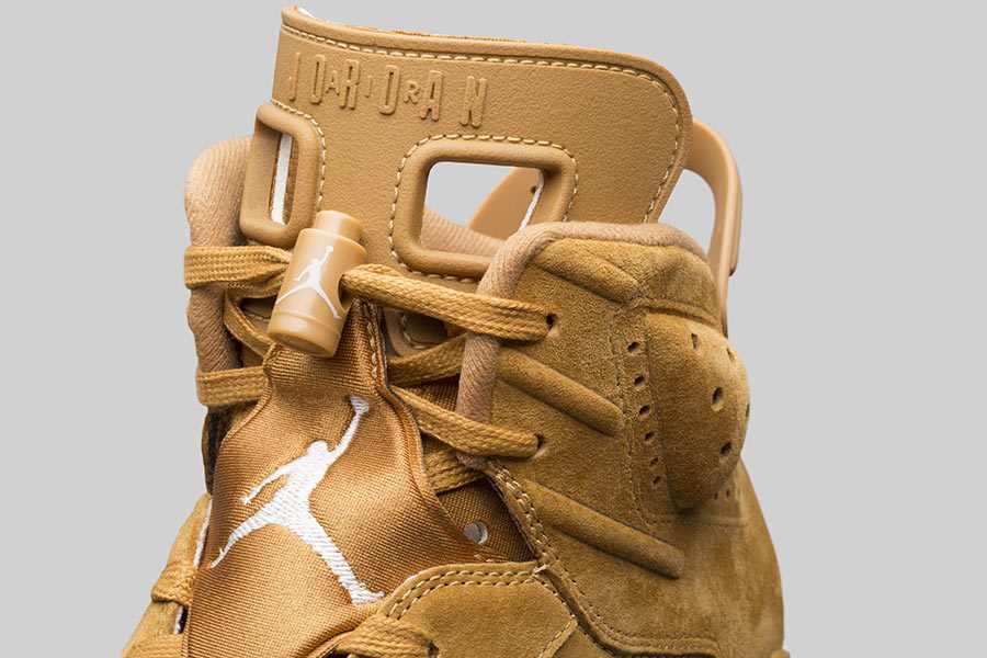 Les  baskets Air Jordan 6 Retro "Pantone" Femme permettent de personnaliser votre style tout en bénéficiant d’un confort supérieur.