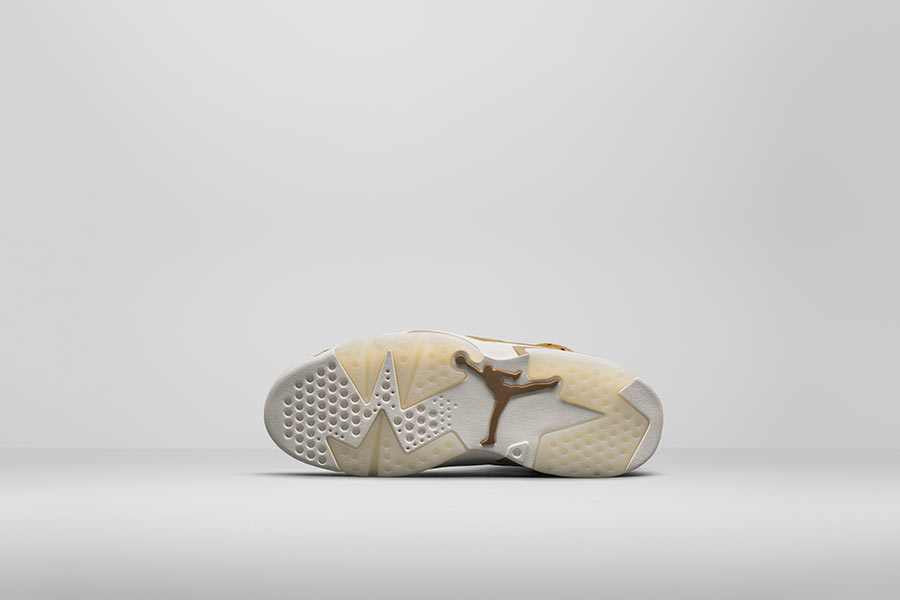 Les  baskets Air Jordan 6 Retro "Pantone" Femme permettent de personnaliser votre style tout en bénéficiant d’un confort supérieur.