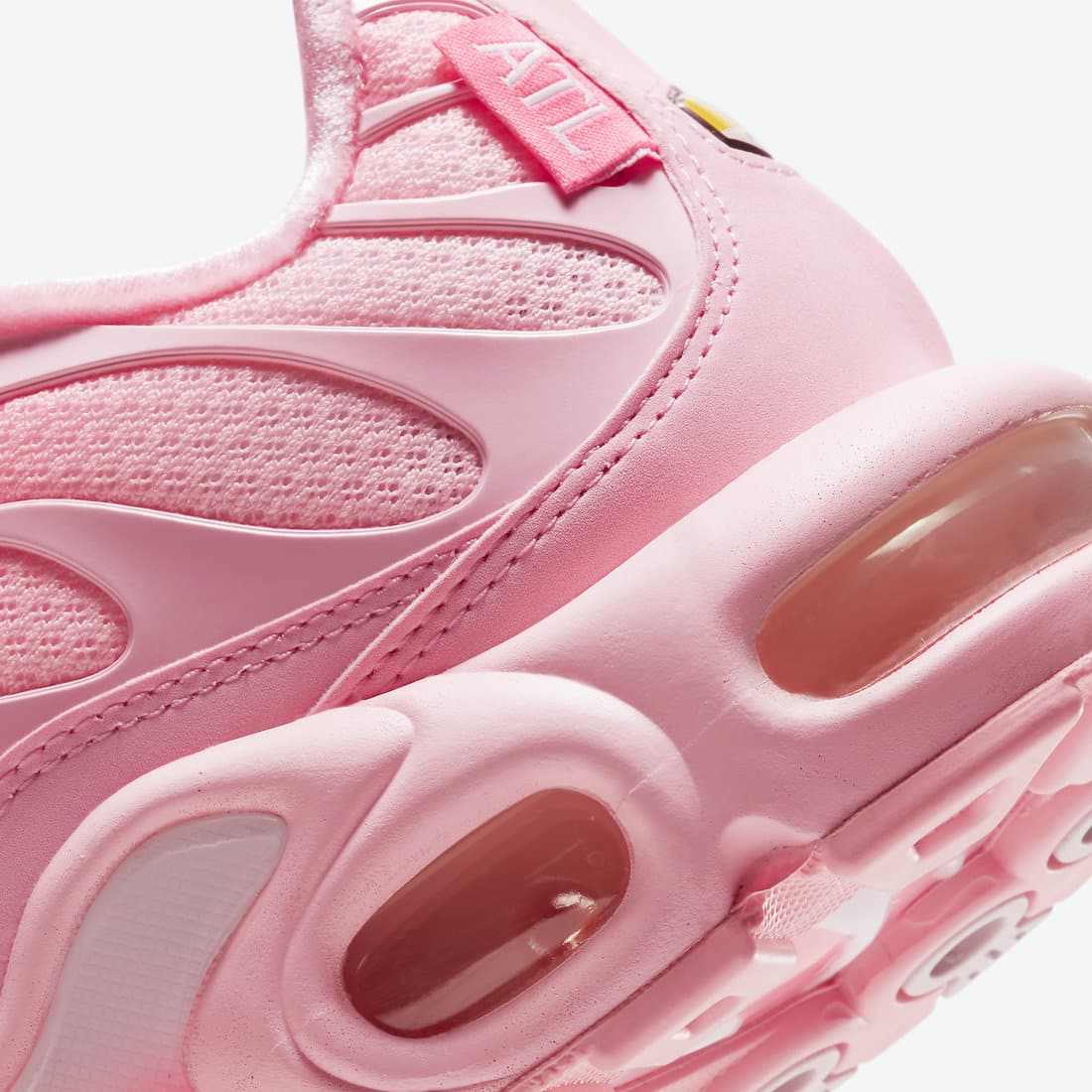 les baskets Nike TN Air Max Plus Femme sont un témoignage de l'engagement de Nike à combiner style et innovation. Exceptionnel 