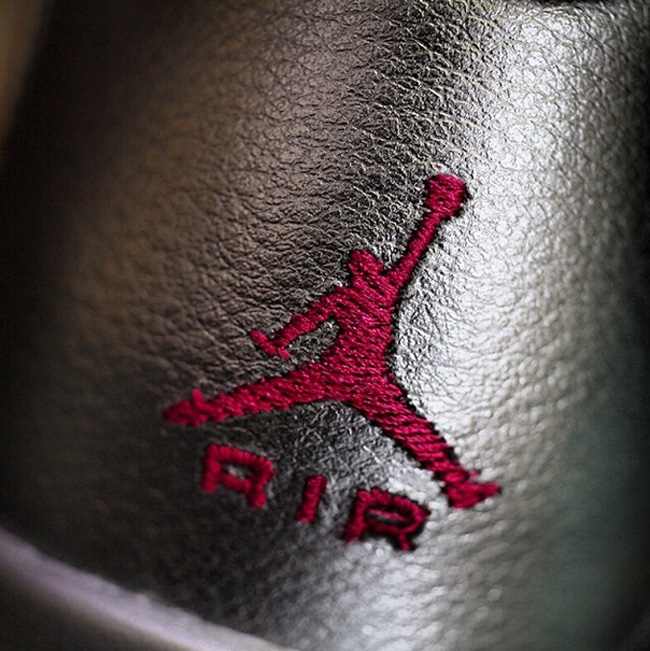 Les  baskets Air Jordan 6 Retro "Pantone" Femme permettent de personnaliser votre style tout en bénéficiant d’un confort supérieur.