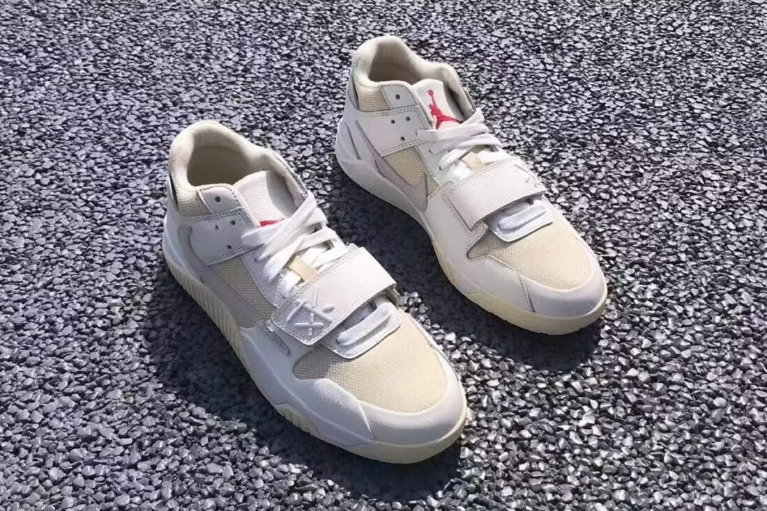 Les baskets Air Jordan 1 offrent un style iconique et une performance légendaire.

 leur design emblématique .pas cher. Le moins cher.
