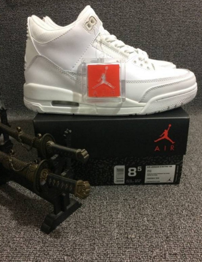 Les baskets Air Jordan 3 offrent un style légendaire et une performance exceptionnelle.

leur design emblématique.pas cher.le moins cher.