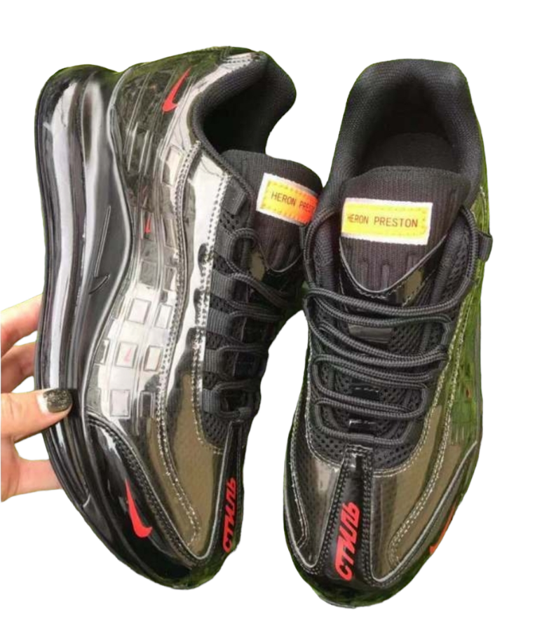 Les baskets Nike Air Max 720-95 allient un design futuriste et un confort maximal. Leur esthétique audacieuse et leurs matériaux de haute qualité. Pas cher. Le moins cher.