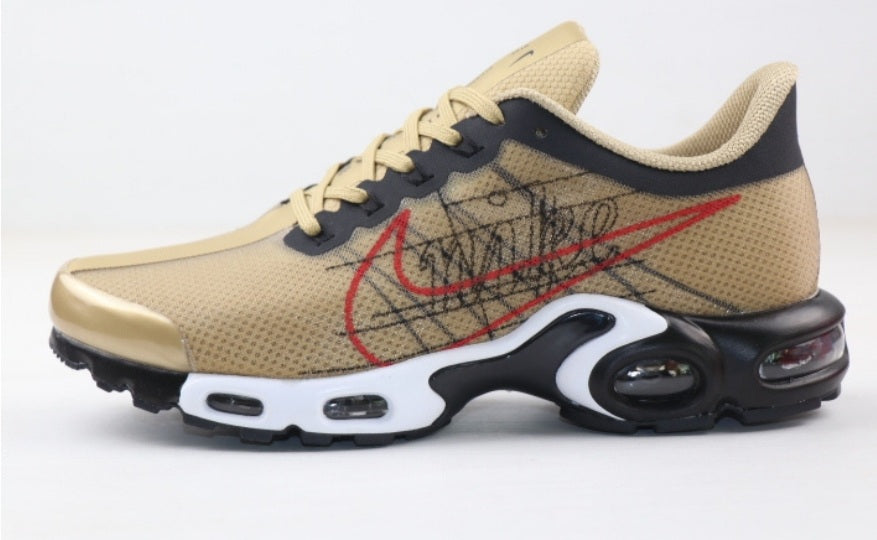 Les baskets Nike Zoom TN incarnent un style dynamique et une performance inégalée.

leur design distinctif , pas cher. Le moins cher.