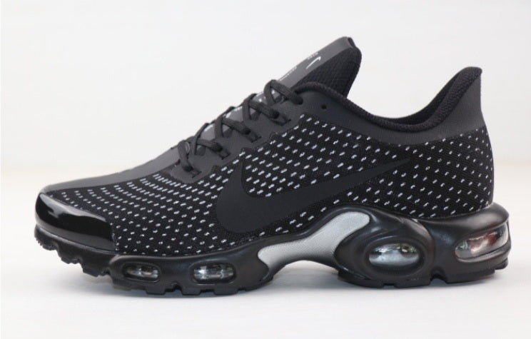 Les baskets Nike Zoom TN incarnent un style dynamique et une performance inégalée.

leur design distinctif , pas cher. Le moins cher.