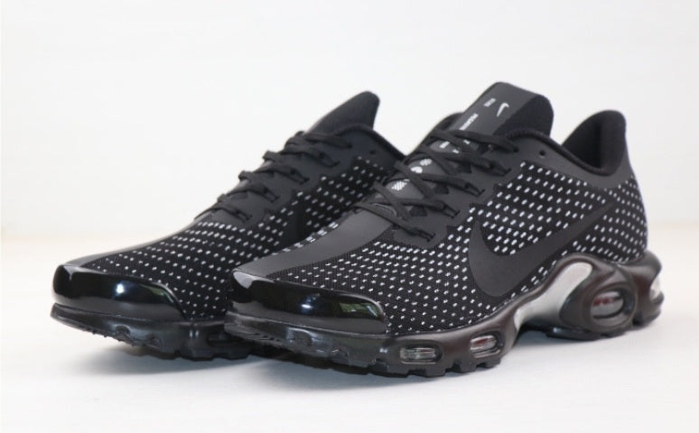 Les baskets Nike Zoom TN incarnent un style dynamique et une performance inégalée.

leur design distinctif , pas cher. Le moins cher.