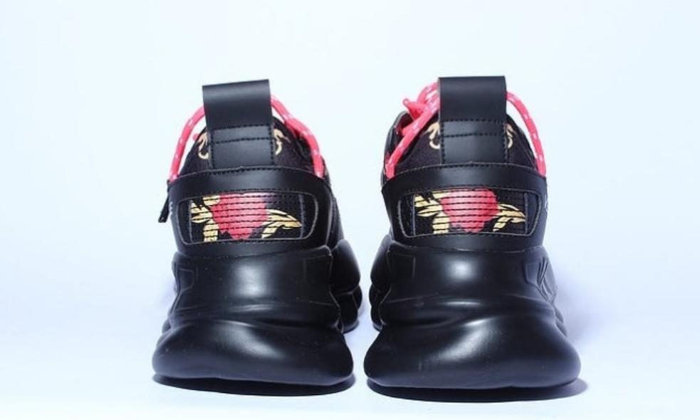 Les baskets sneakers Versace incarnent un style emblématique et un luxe italien.

 leur design audacieux.pas cher. Le moins cher.