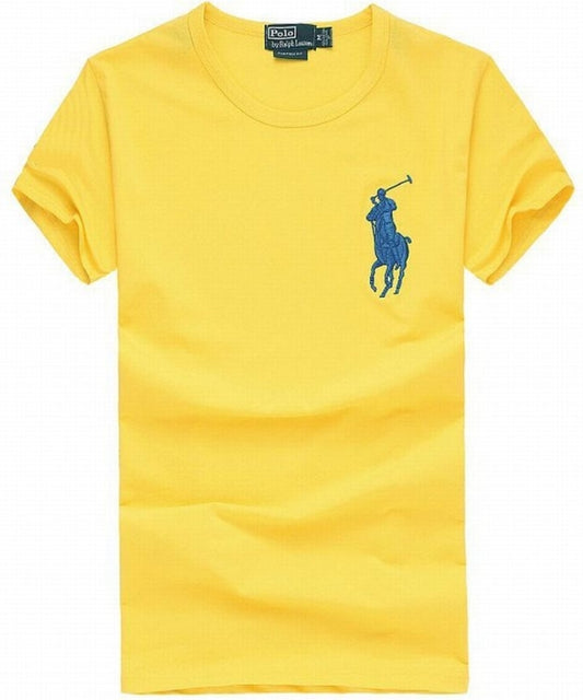 Les polos Ralph Lauren pour homme incarnent l’essence de l’élégance américaine, mêlant sophistication et décontraction. Au meilleur prix 