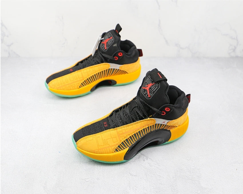 Les baskets Air Jordan 35 offrent un style emblématique et une performance exceptionnelle.

design distinctif . Pas cher. Le moins cher.