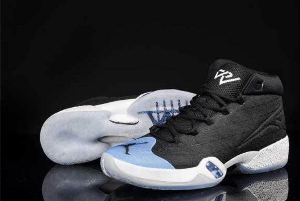 Les baskets Air Jordan 30 offrent un style emblématique et une performance exceptionnelle.

 design distinctif. pas Cher. Le moins cher.