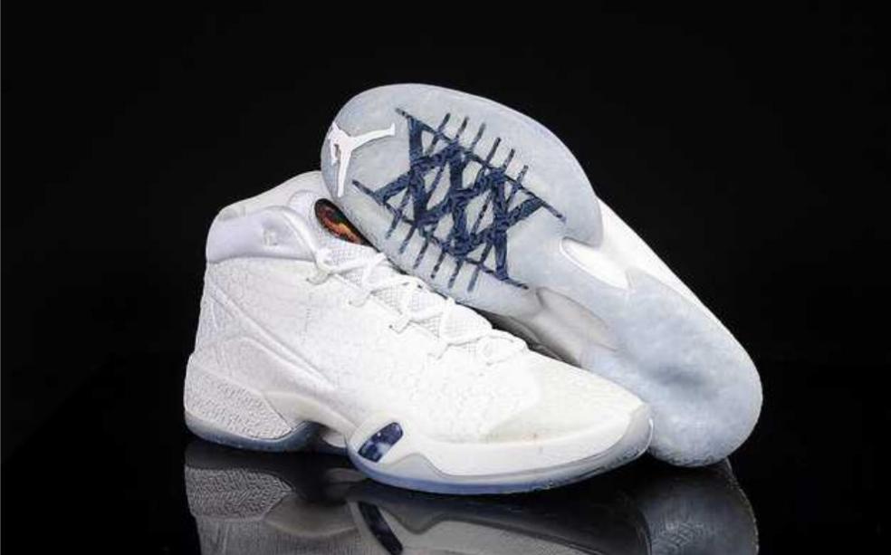 Les baskets Air Jordan 30 offrent un style emblématique et une performance exceptionnelle.

 design distinctif. pas Cher. Le moins cher.