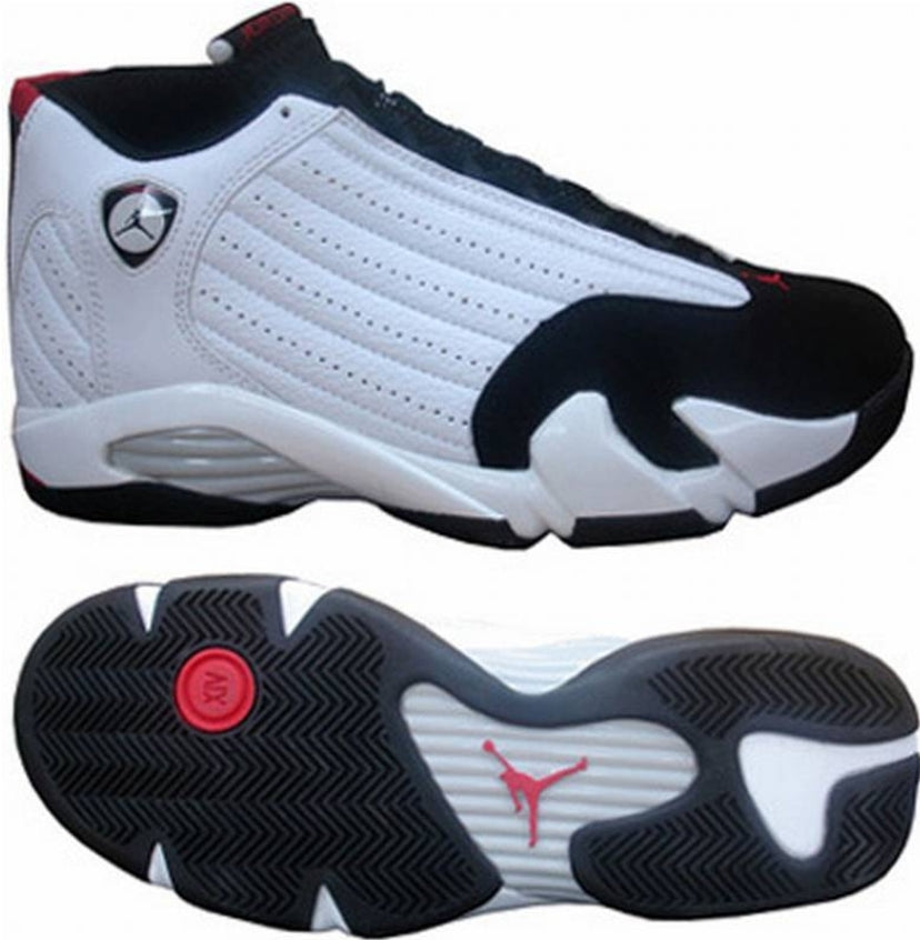 Les baskets Air Jordan 14 offrent un style emblématique et une performance exceptionnelle.

 design distinctif. Pas cher. Moins cher.