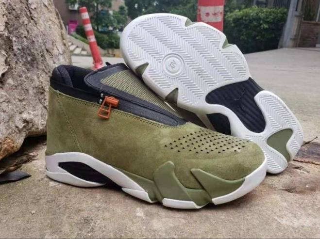Les baskets Air Jordan 14 offrent un style emblématique et une performance exceptionnelle.

 design distinctif. Pas cher. Moins cher.