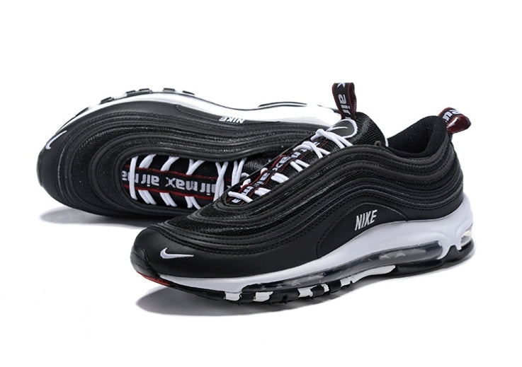 Les baskets Nike Air Max 97 sont synonymes de style emblématique et de confort absolu. Leur design ondulé distinctif.pas cher. Le moins cher. 