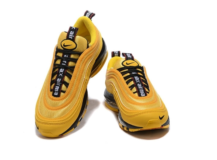 Les baskets Nike Air Max 97 sont synonymes de style emblématique et de confort absolu. Leur design ondulé distinctif.pas cher. Le moins cher. 