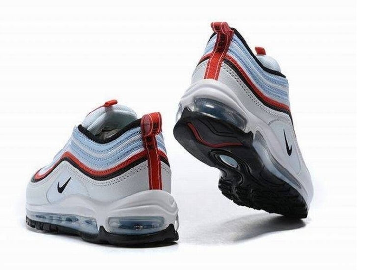 Les baskets Nike Air Max 97 sont synonymes de style emblématique et de confort absolu. Leur design ondulé distinctif.pas cher. Le moins cher. 