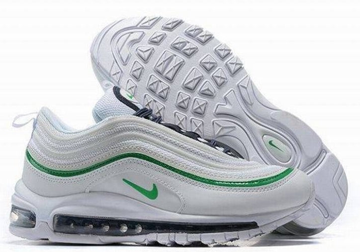 Les baskets Nike Air Max 97 sont synonymes de style emblématique et de confort absolu. Leur design ondulé distinctif.pas cher. Le moins cher. 