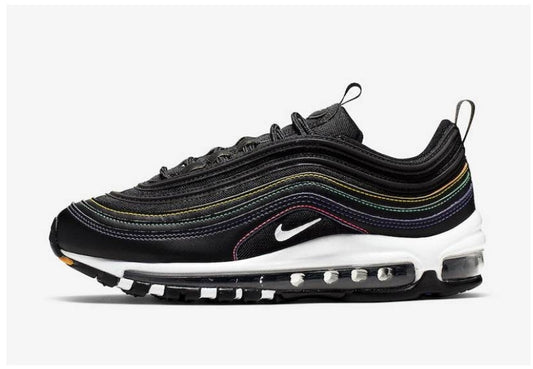 Les baskets Nike Air Max 97 sont synonymes de style emblématique et de confort absolu. Leur design ondulé distinctif.pas cher. Le moins cher.