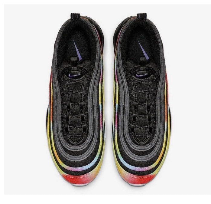 Les baskets Nike Air Max 97 sont synonymes de style emblématique et de confort absolu. Leur design ondulé distinctif.pas cher. Le moins cher. 