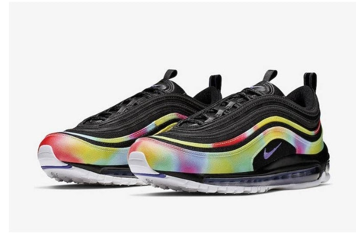 Les baskets Nike Air Max 97 sont synonymes de style emblématique et de confort absolu. Leur design ondulé distinctif.pas cher. Le moins cher. 