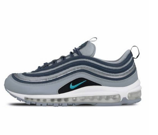 Les baskets Nike Air Max 97 sont synonymes de style emblématique et de confort absolu. Leur design ondulé distinctif.pas cher. Le moins cher. 