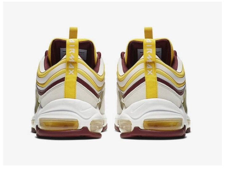 Les baskets Nike Air Max 97 sont synonymes de style emblématique et de confort absolu. Leur design ondulé distinctif.pas cher. Le moins cher. 