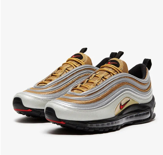 Les baskets Nike Air Max 97 sont synonymes de style emblématique et de confort absolu. Leur design ondulé distinctif.pas cher. Le moins cher. 
