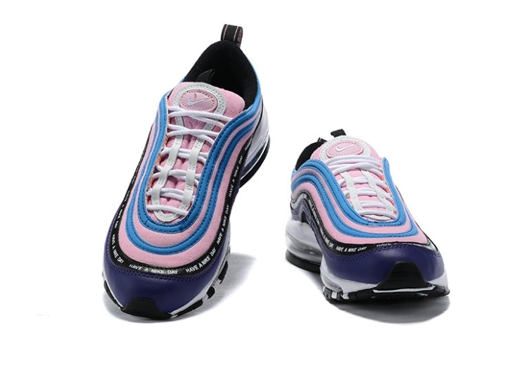 Les baskets Nike Air Max 97 sont synonymes de style emblématique et de confort absolu. Leur design ondulé distinctif.pas cher. Le moins cher. 