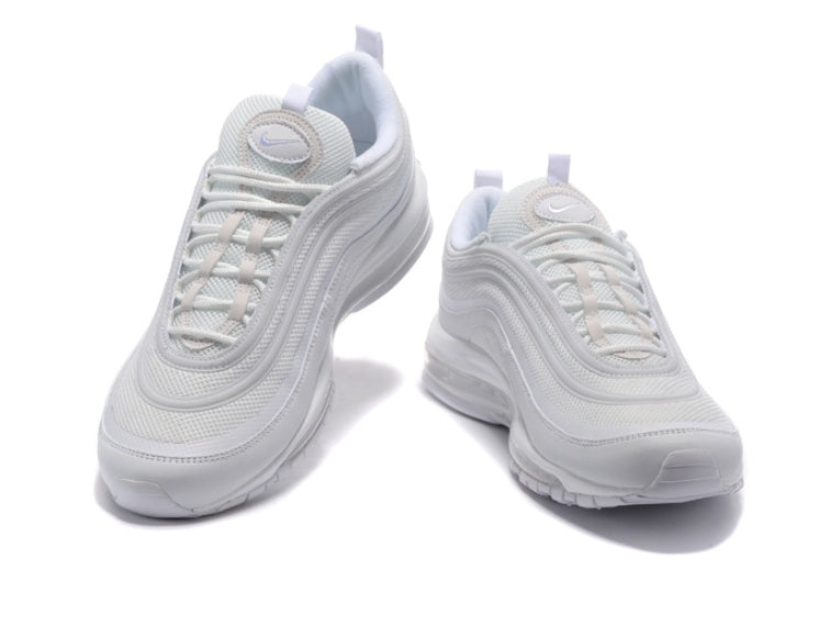 Les baskets Nike Air Max 97 sont synonymes de style emblématique et de confort absolu. Leur design ondulé distinctif.pas cher. Le moins cher. 