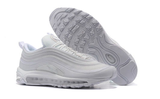 Les baskets Nike Air Max 97 sont synonymes de style emblématique et de confort absolu. Leur design ondulé distinctif.pas cher. Le moins cher. 